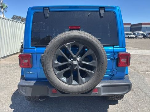 Used 2021 Jeep Wrangler Unlimited Sahara w/ Cold Weather Group AWD/4WD image 6