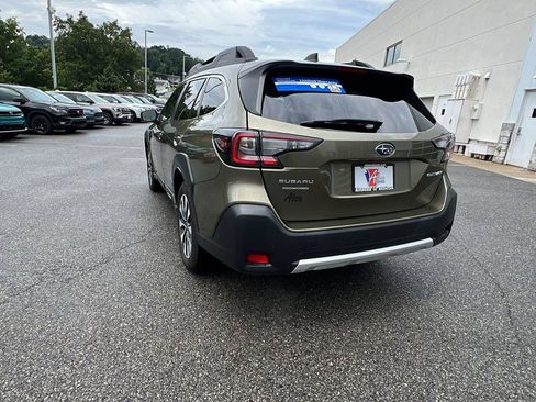 Used 2024 Subaru Outback Limited AWD/4WD image 6