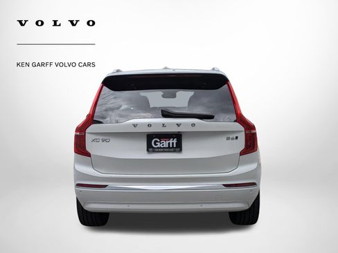 Used 2023 Volvo XC90 B6 Ultimate AWD/4WD image 4