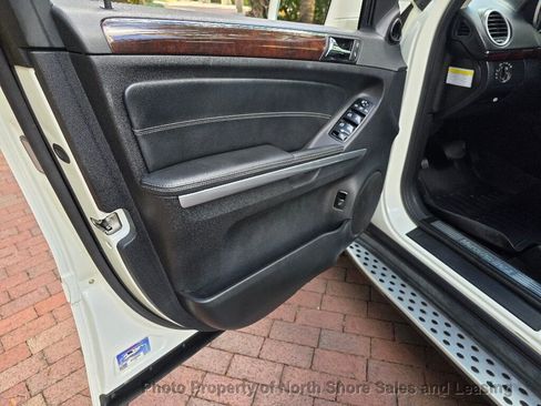 Used 2011 Mercedes-Benz GL 450 GL 450 4MATIC 4dr GL450 image 40