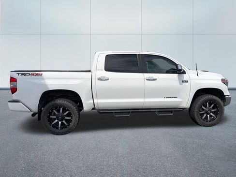 Used 2019 Toyota Tundra Limited w/ Limited Premium Package AWD/4WD image 8