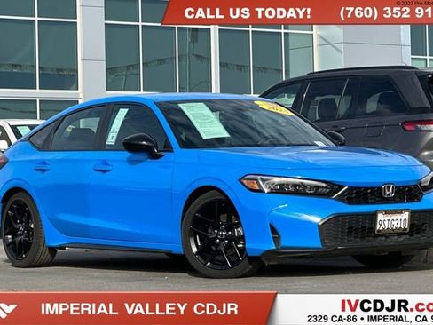 Used 2025 Honda Civic Sport image 1