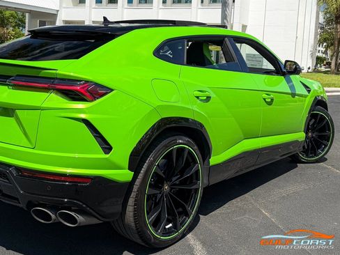 Used 2021 Lamborghini Urus image 65