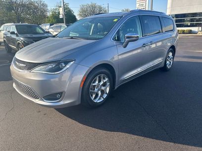 Used 2019 Chrysler Pacifica Limited