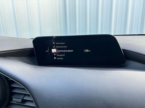 Used 2023 MAZDA MAZDA3 s image 23