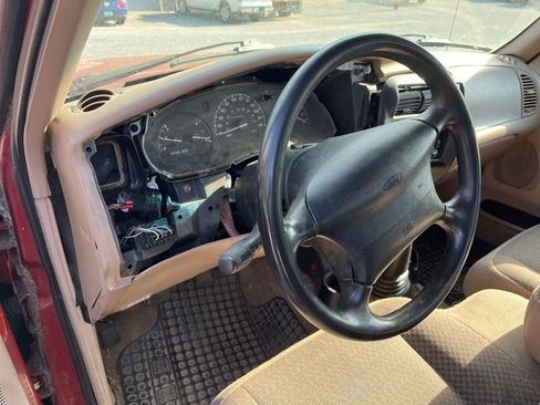 Used 1999 Ford Ranger XL RWD image 13