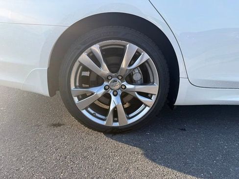 Used 2019 INFINITI Q70 Luxe w/ Sport Package AWD/4WD image 29