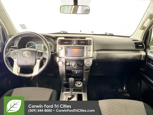 Used 2016 Toyota 4Runner SR5 w/ Four Season Floor Mat Package AWD/4WD image 7