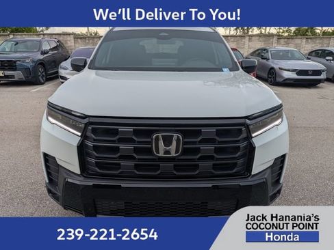 Used 2026 Honda Pilot Sport image 9