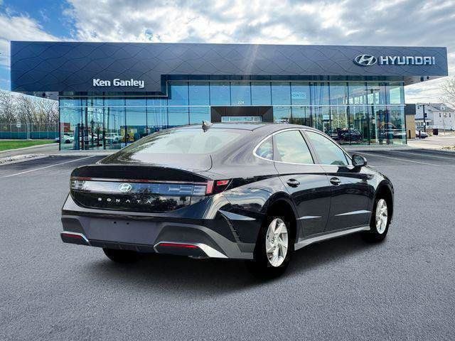 Certified 2026 Hyundai Sonata SE FWD image 10