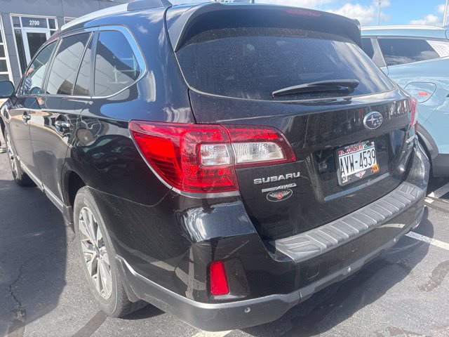 Used 2017 Subaru Outback 3.6R Touring AWD/4WD image 3