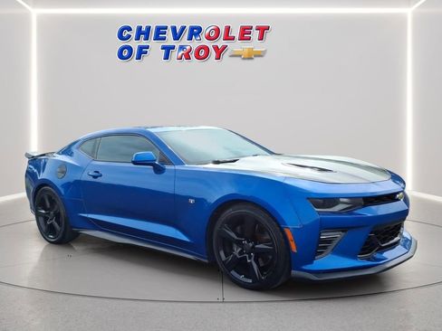 Used 2016 Chevrolet Camaro SS RWD image 1