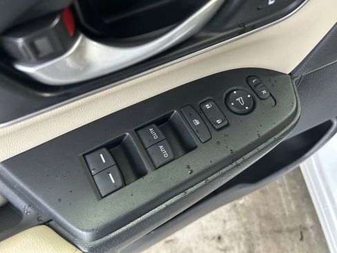 Used 2022 Honda CR-V EX-L image 23