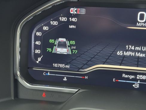 Used 2024 GMC Sierra 2500 Denali w/ Denali Reserve Package image 17