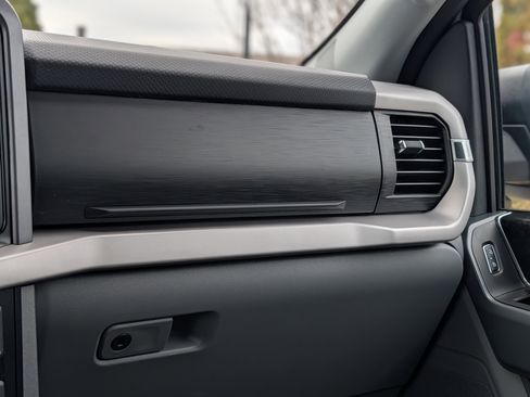 Used 2023 Ford F150 XLT w/ Equipment Group 302A High image 17