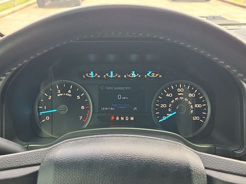 Used 2020 Ford F150 XLT w/ Equipment Group 302A Luxury AWD/4WD image 19
