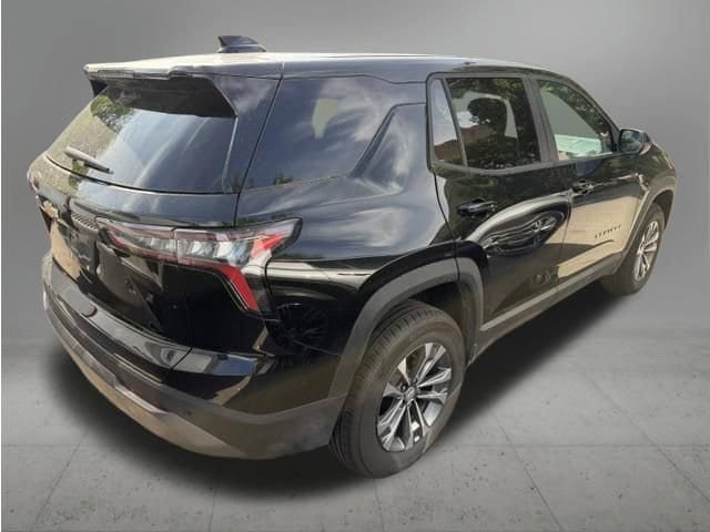 Used 2026 Chevrolet Equinox LT AWD/4WD image 31