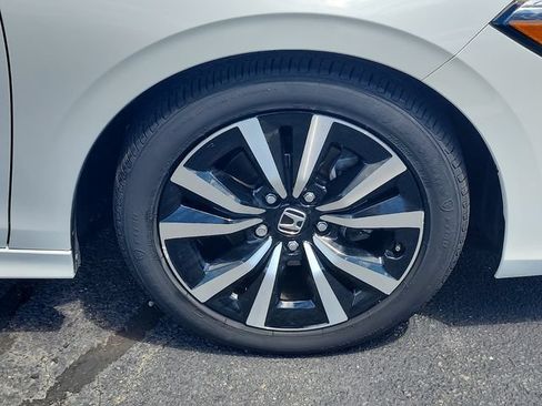 Used 2024 Honda Civic EX image 8