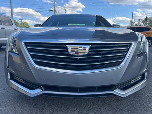 Used 2018 Cadillac CT6 Luxury AWD/4WD image 7