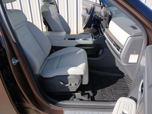 Used 2024 Hyundai Santa Fe Calligraphy image 34