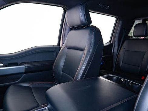 Used 2024 Ford F150 Lariat w/ FX4 Off-Road Package image 3