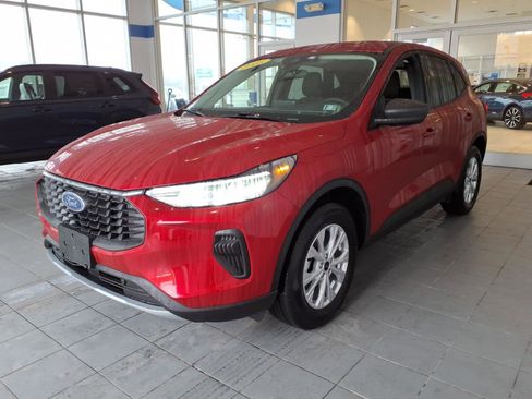 Used 2025 Ford Escape Active image 8