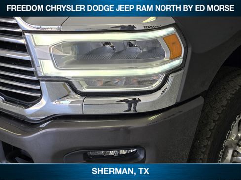 Used 2024 RAM 2500 Laramie AWD/4WD image 5
