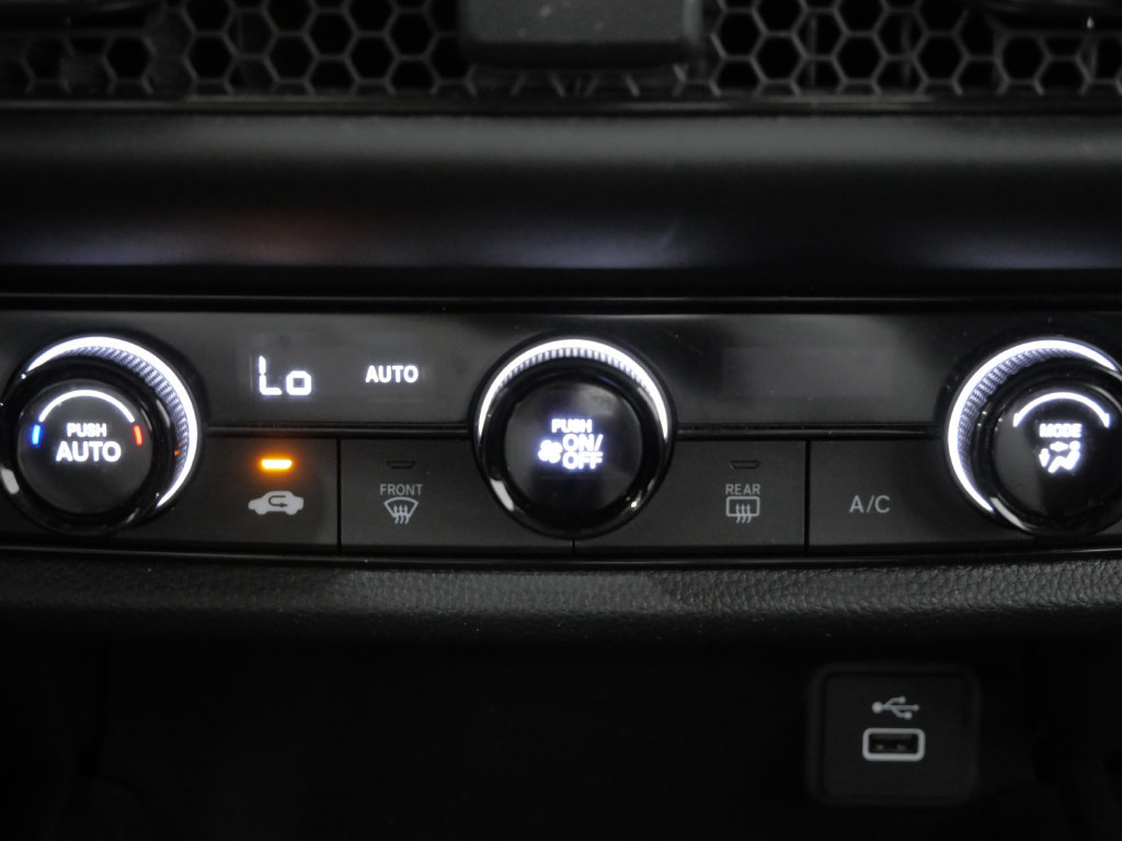 Used 2024 Honda HR-V LX image 15