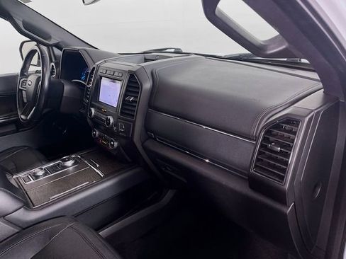 Used 2019 Ford Expedition Limited w/ Equipment Group 302A image 33