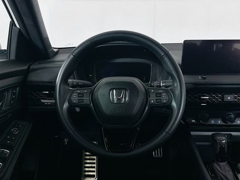 Used 2023 Honda Accord Sport image 16