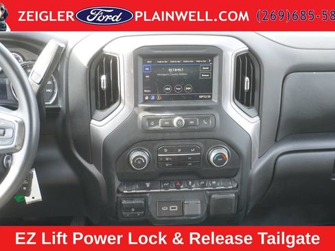 Used 2022 Chevrolet Silverado 3500 W/T w/ WT Convenience Package AWD/4WD image 14