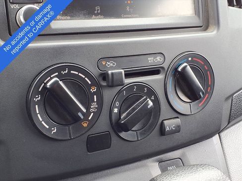 Used 2021 Nissan NV200 S image 26
