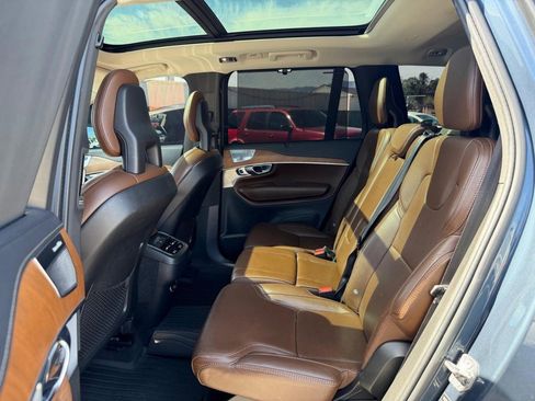 Used 2018 Volvo XC90 T6 Inscription w/ Convenience Package image 40