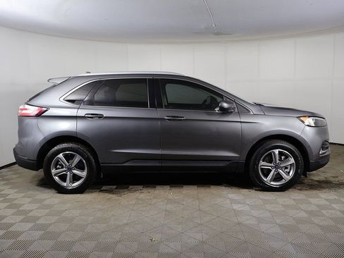 Used 2022 Ford Edge SEL w/ Convenience Package image 12