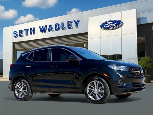 Used 2022 Buick Encore GX Select w/ Sport Touring Package FWD image 1