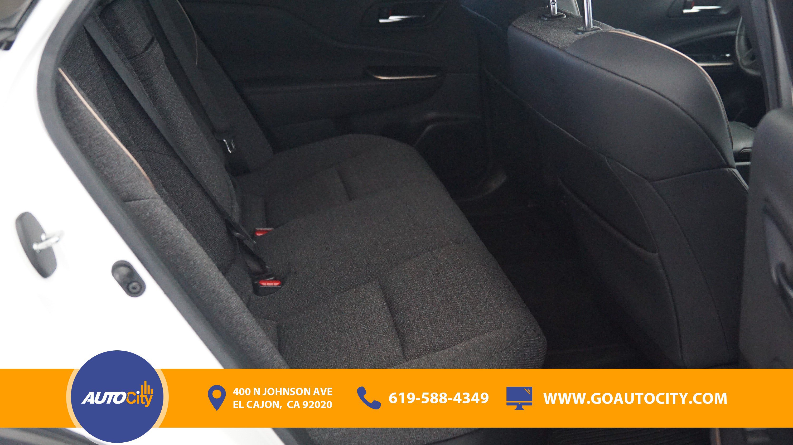 Used 2023 Toyota Crown AWD/4WD image 13