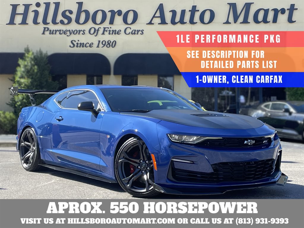 Used 2020 Chevrolet Camaro SS RWD image 2