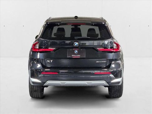 Used 2025 BMW X1 xDrive28i w/ Convenience Package image 6