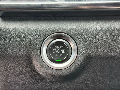 Used 2025 GMC Terrain Elevation AWD/4WD image 16