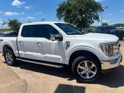 Used 2021 Ford F150 Lariat w/ Equipment Group 502A High AWD/4WD image 11