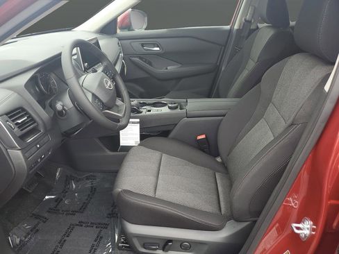 New 2026 Nissan Rogue SV image 5