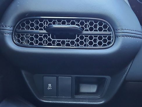 Used 2026 Honda HR-V LX image 23