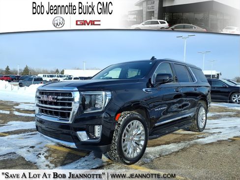 Used 2023 GMC Yukon SLT w/ SLT Premium Package image 1