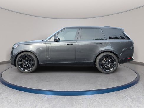 New 2025 Land Rover Range Rover Autobiography AWD/4WD image 8