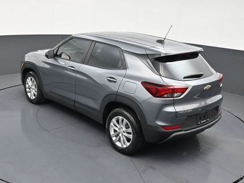 Used 2021 Chevrolet TrailBlazer LS FWD image 15