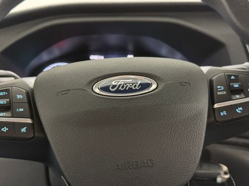 Used 2023 Ford Transit 350 XLT RWD image 23