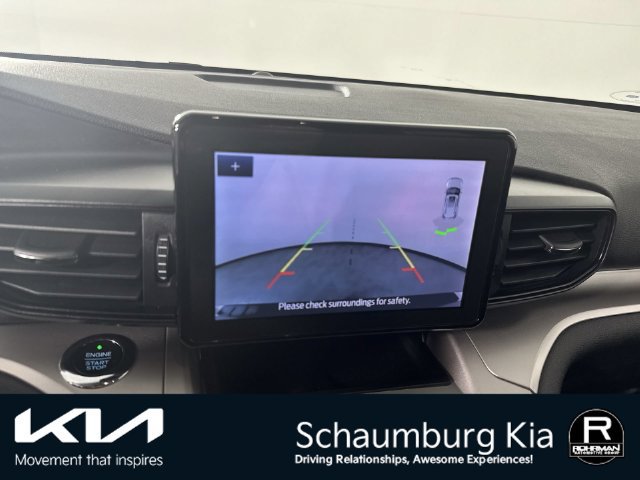 Used 2020 Ford Explorer XLT w/ Comfort Package AWD/4WD image 8