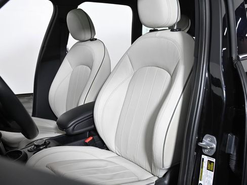 Used 2019 MINI Cooper Countryman S image 22