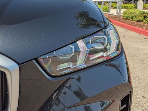 Used 2024 BMW X5 M60i w/ Climate Comfort Package image 6