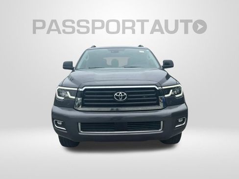 Used 2019 Toyota Sequoia TRD Sport w/ TRD Sport Premium Package AWD/4WD image 2